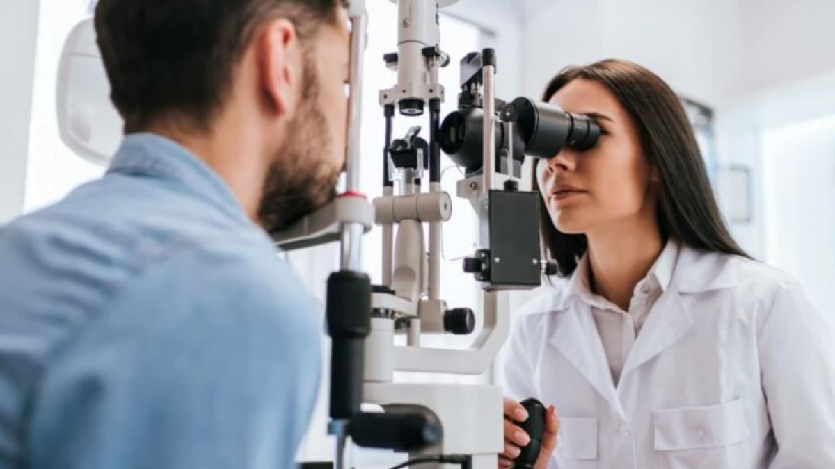 Аппаратное лечение зрения в Орске
